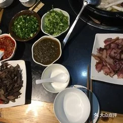 闺蜜吃小头头好友聚餐分享美食体验