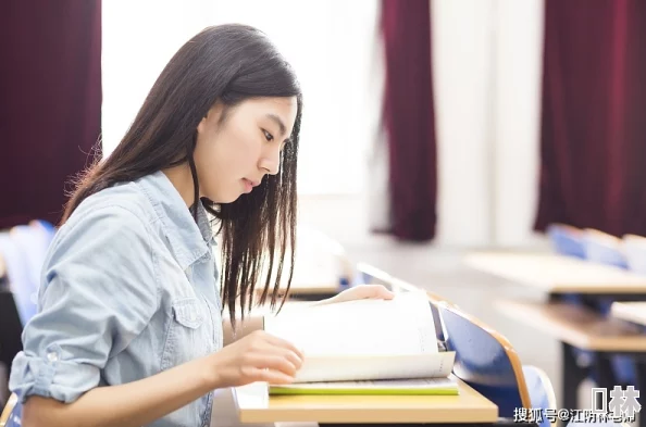 不良校花学习成绩突飞猛进，竟成全校第一，引发同学热议